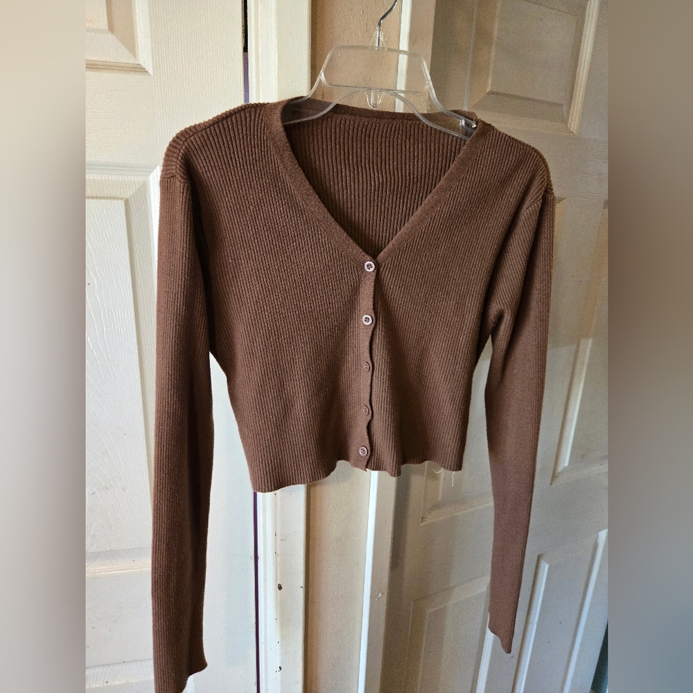 Dolls Kill, brown, cropped sweater.